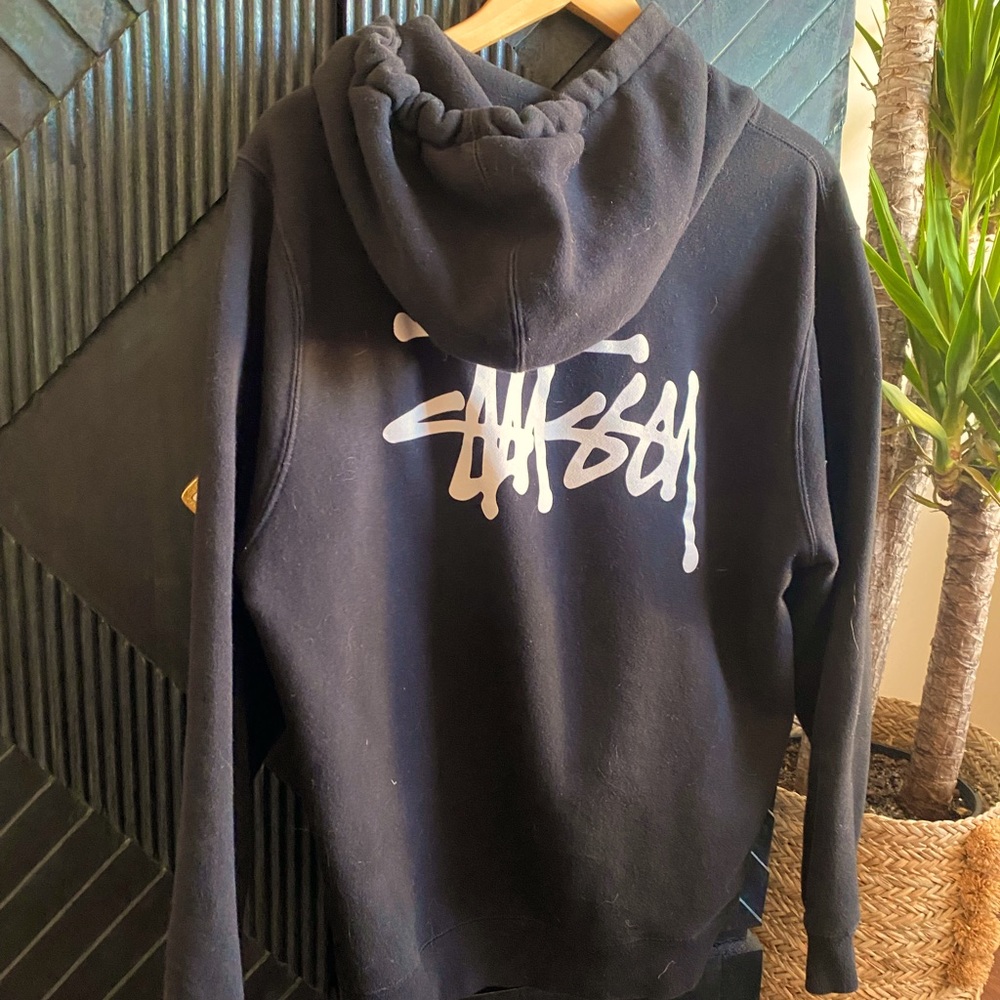 STUSSY GRAPHIC HOODIE
